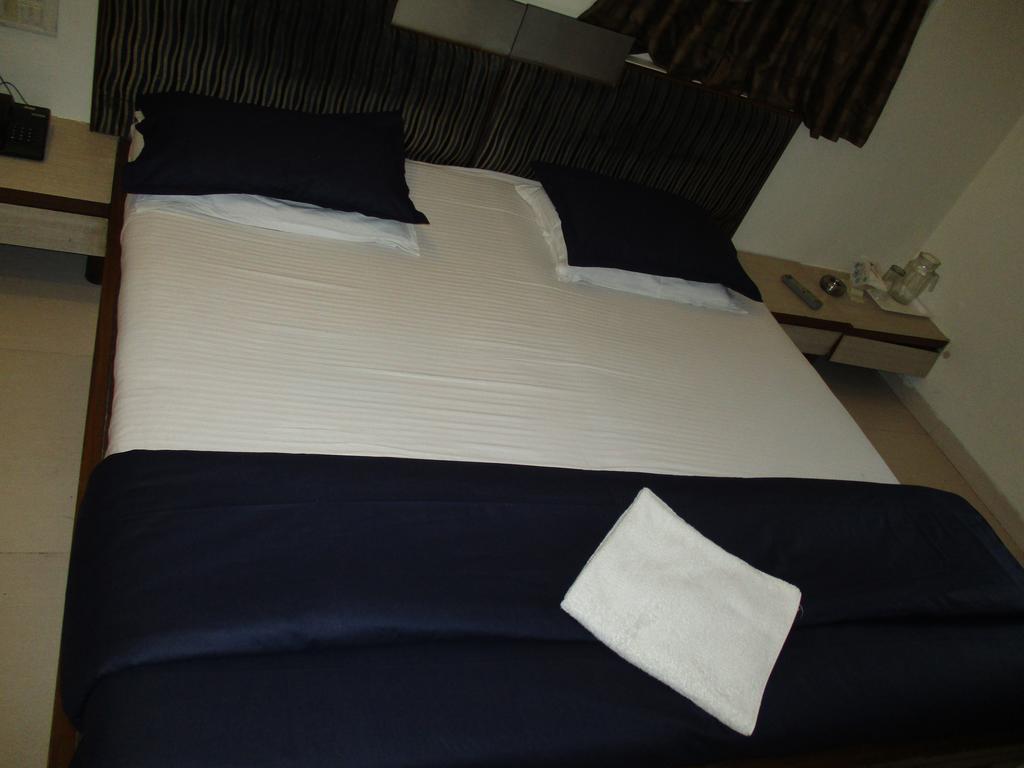 Hotel Park Shilton Mumbai  Buitenkant foto