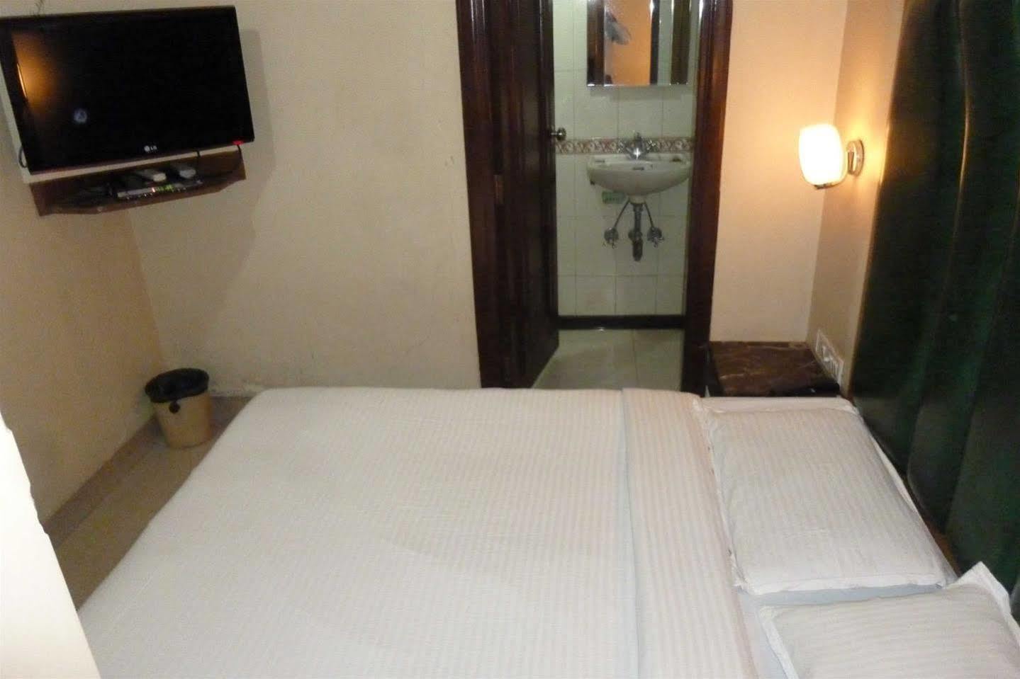 Hotel Park Shilton Mumbai  Buitenkant foto